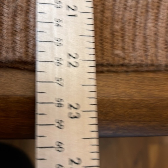 J.Crew Crewneck Emboirdered Alpaca Wool Blend Light Weight Sweater Size Medium - Picture 6 of 7